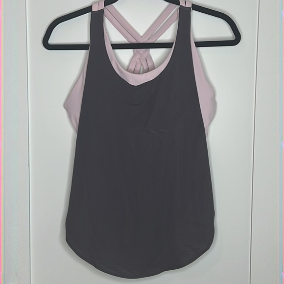 🛍️Fabletics cashel sports built in bra/swing tank M plum/pink - Picture 4 of 6